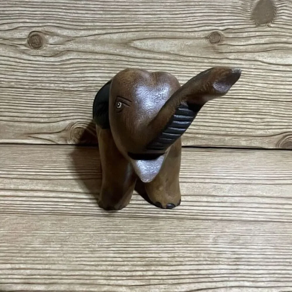 VTG‎ Wooden Elephant Handcrafted in Kingdom of Thailand for The Mandalay Box Co